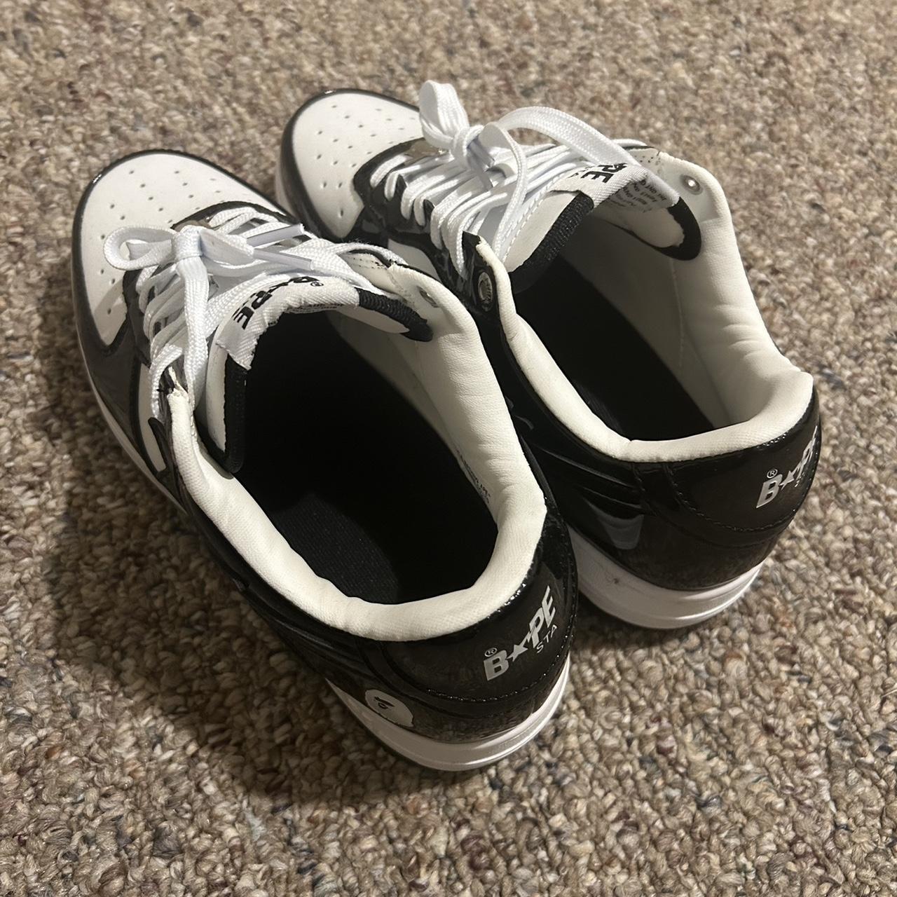 Black n white Bapestas with no box - Depop