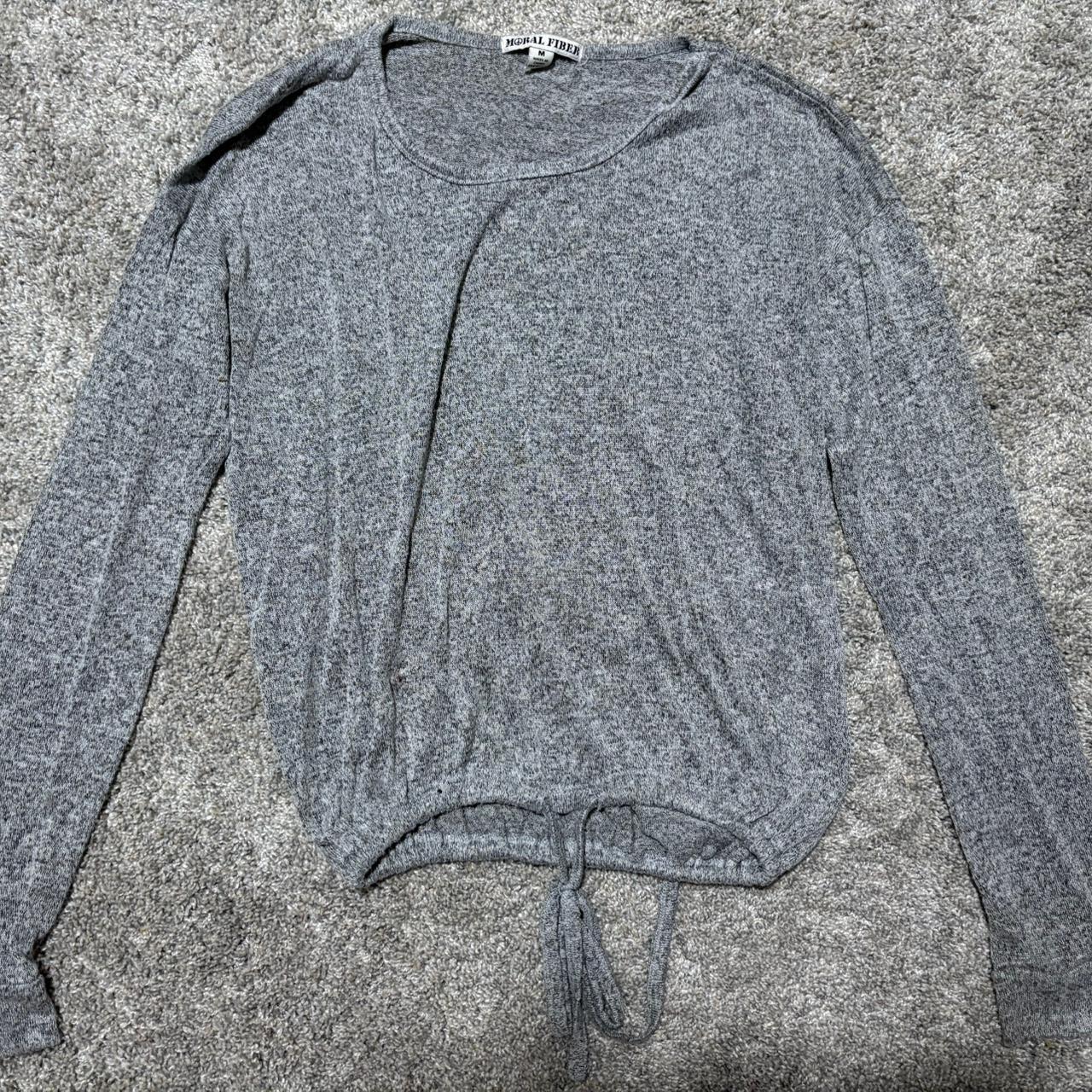 item listed by lilyluna18