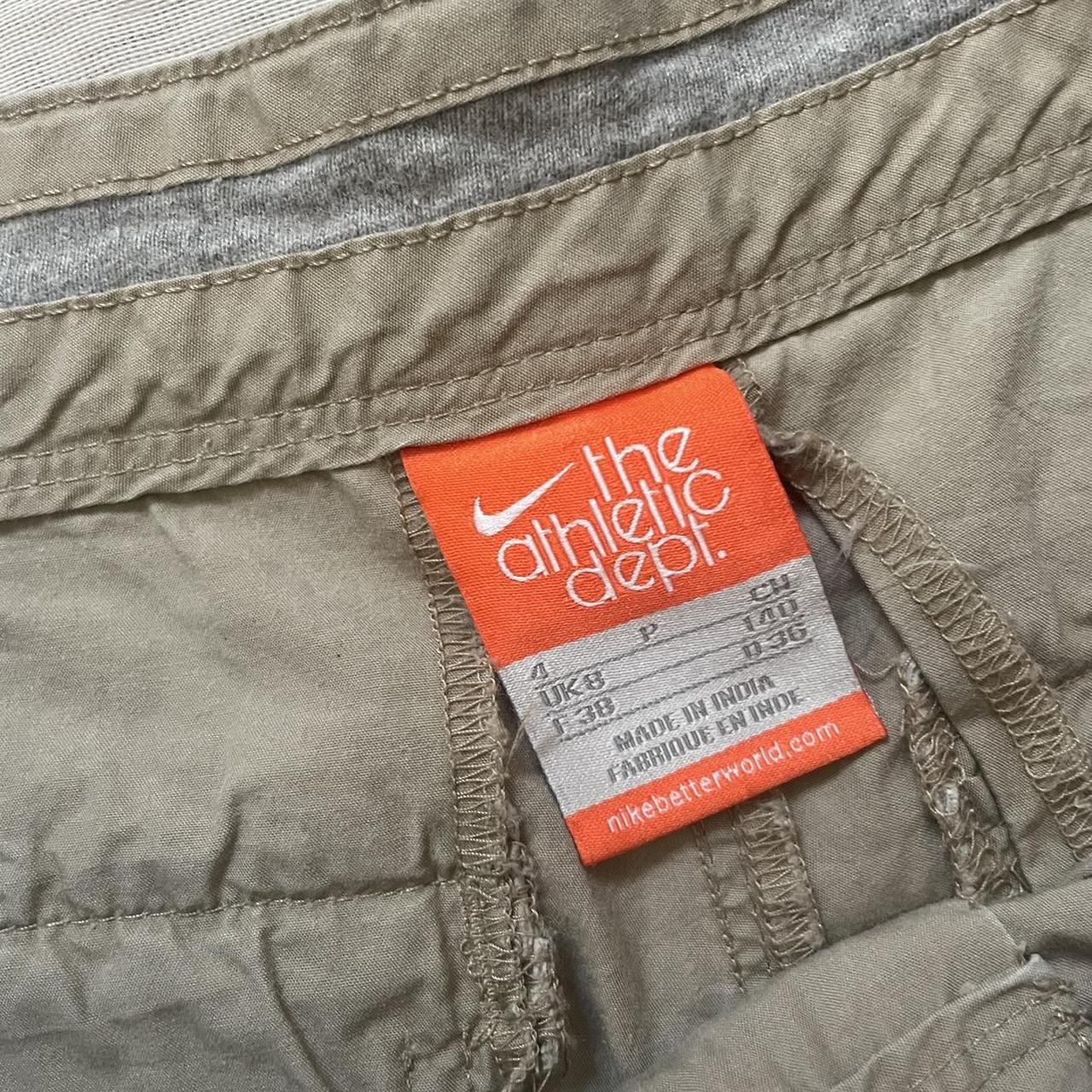 Old school Nike khaki shorts in a size 4 nike Depop