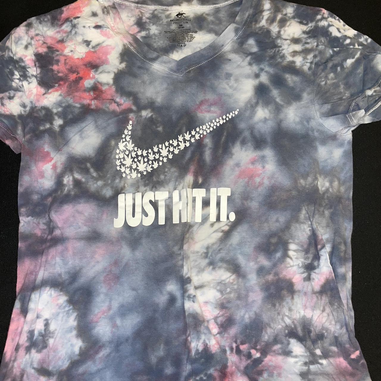 the nike polo tie dye