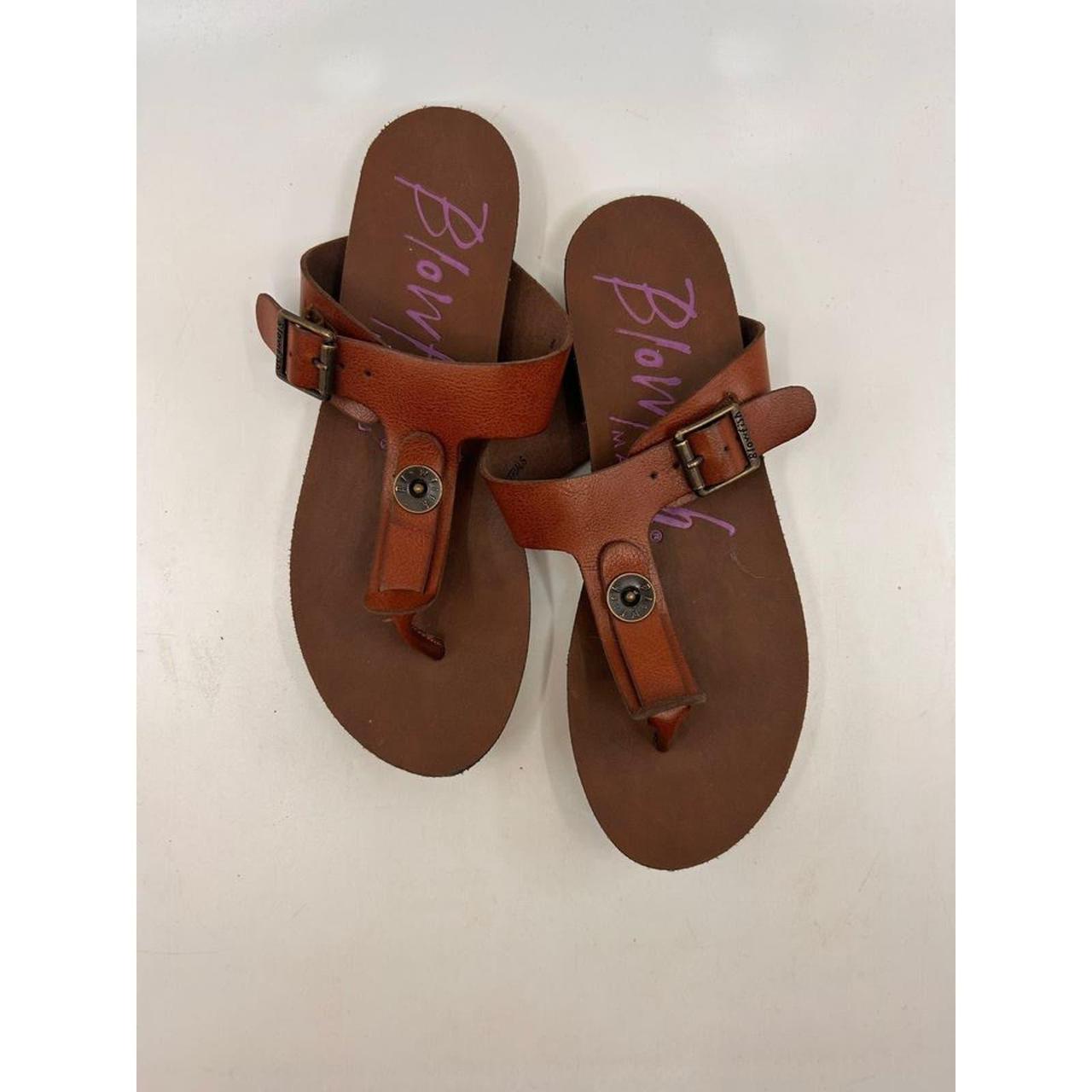 Blowfish Malibu Sandals w Metal Clasp Thong Depop