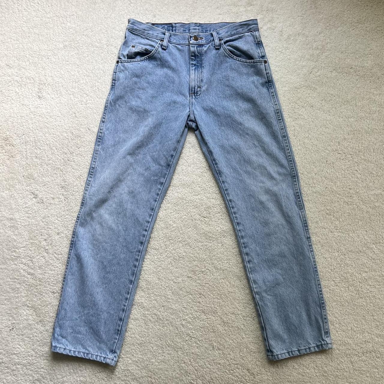 Wrangler Jeans -31x30, regular fit -minor stain... - Depop