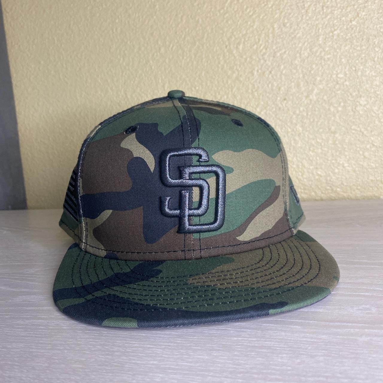 ATL braves camo fitted hat (7 3/8) - never worn - Depop