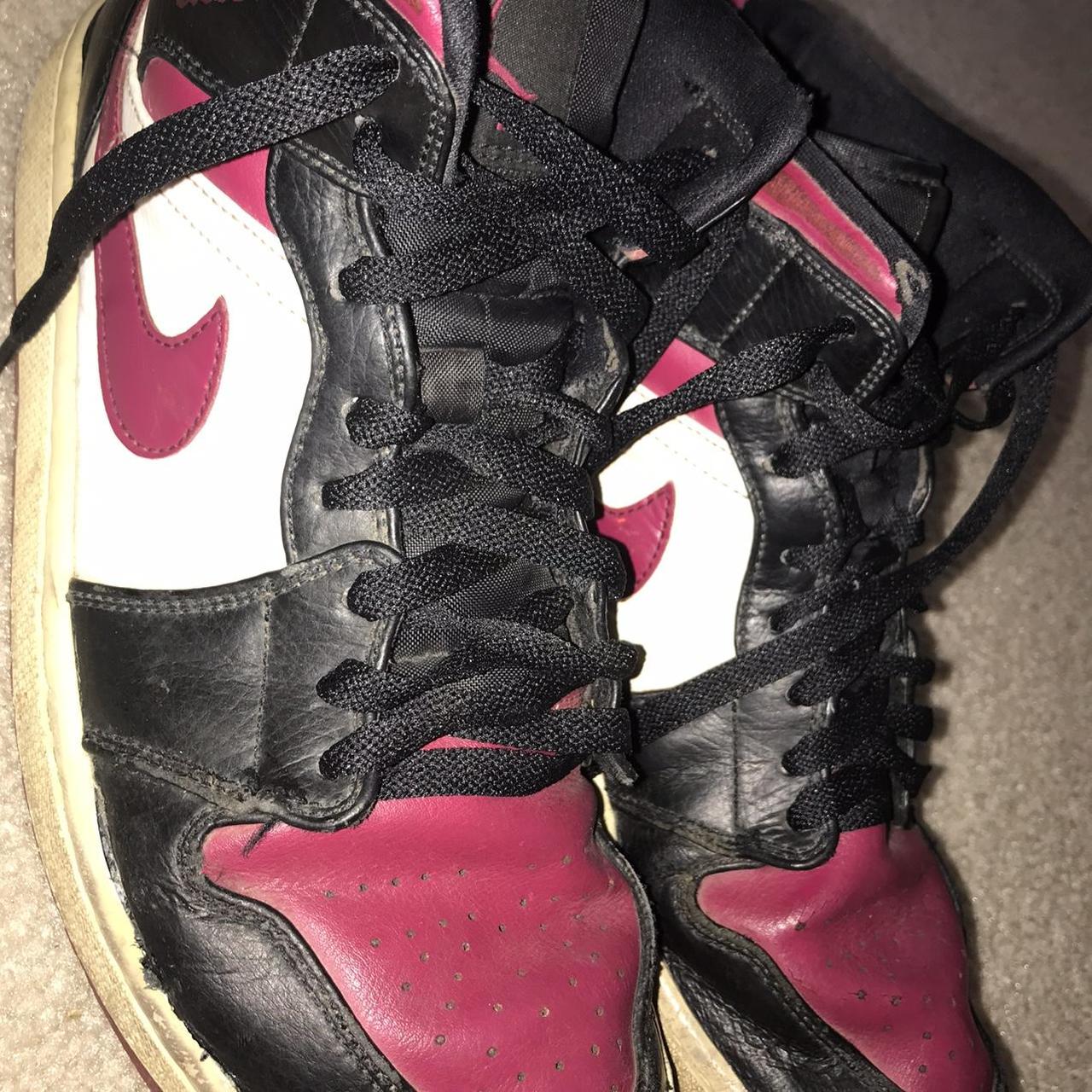 womens air jordan 1 mid noble red