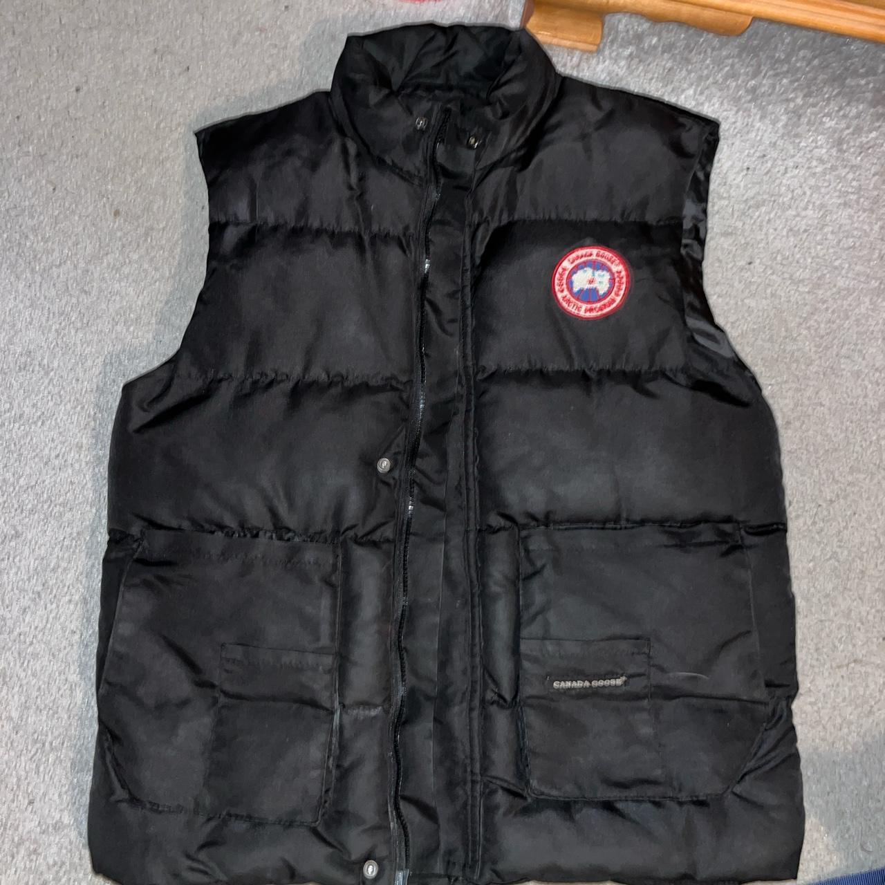 Canada goose gilet Size L Fits... - Depop