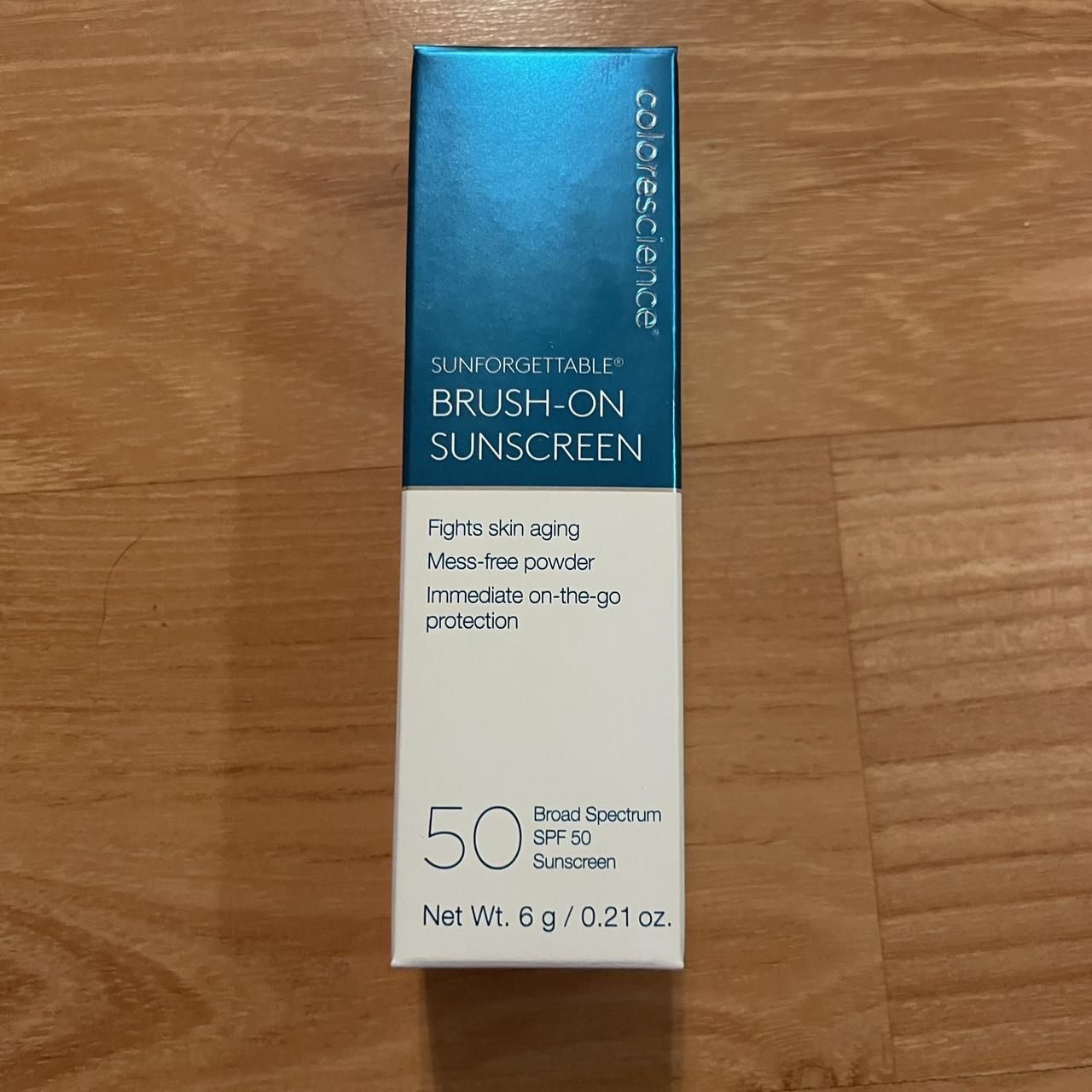 COLORESCIENCE Tan and Cream Makeup