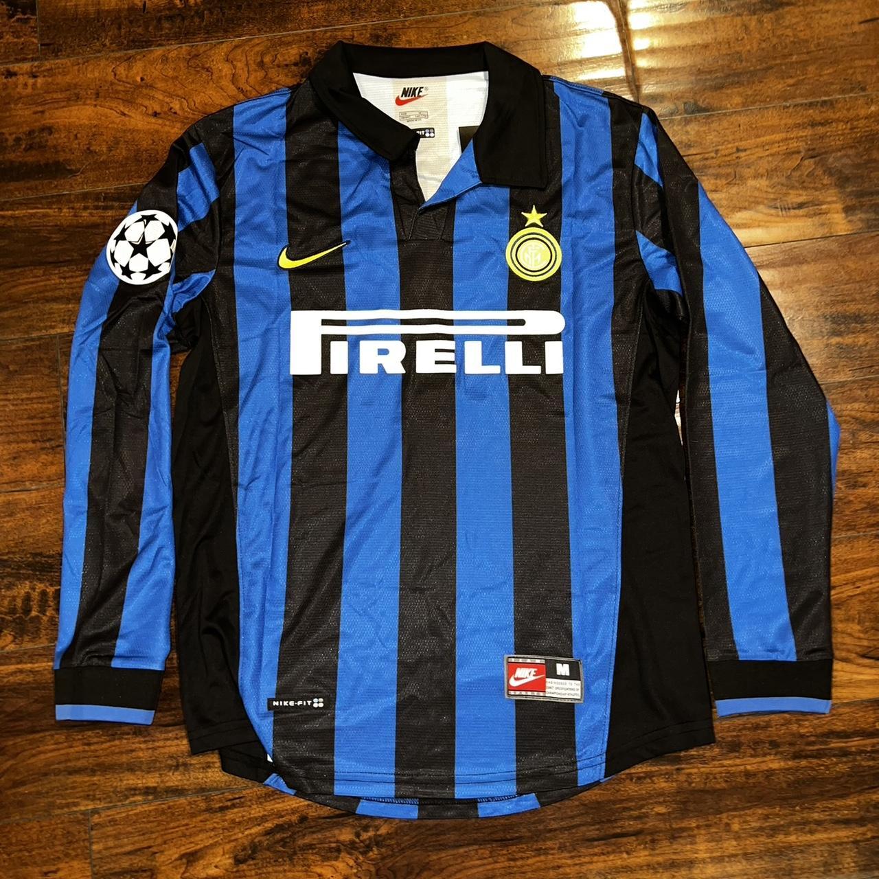 INTER MILÁN 1999 RONALDO NAZARIO R9 JERSEY MEDIUM - Depop