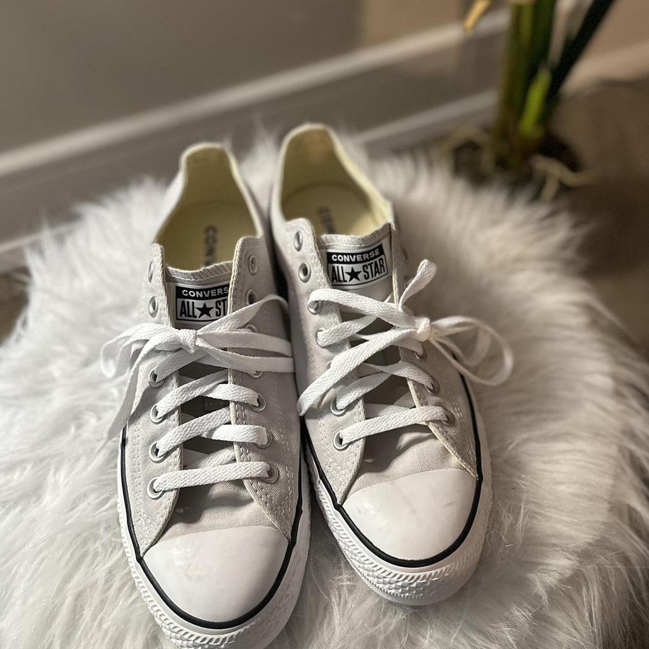 Cloud store grey converse