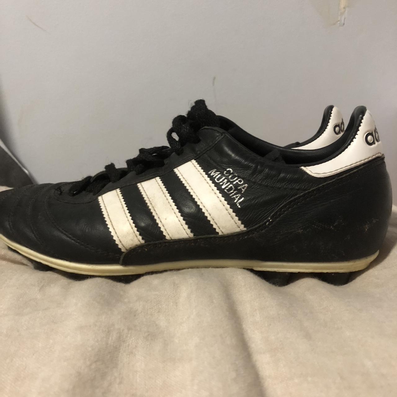 Adidas Men's Black and White Boots | Depop