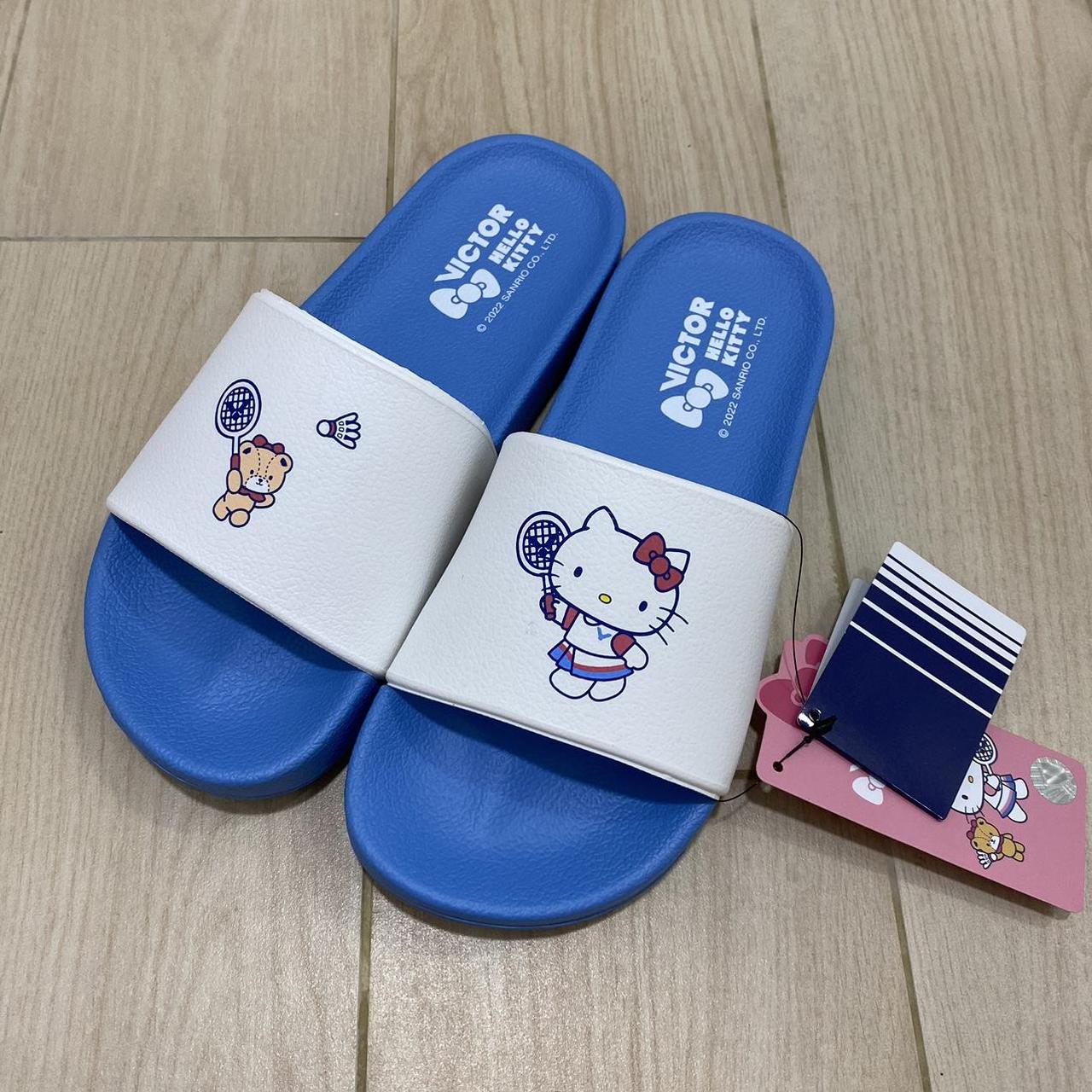 hello kitty docs sandals