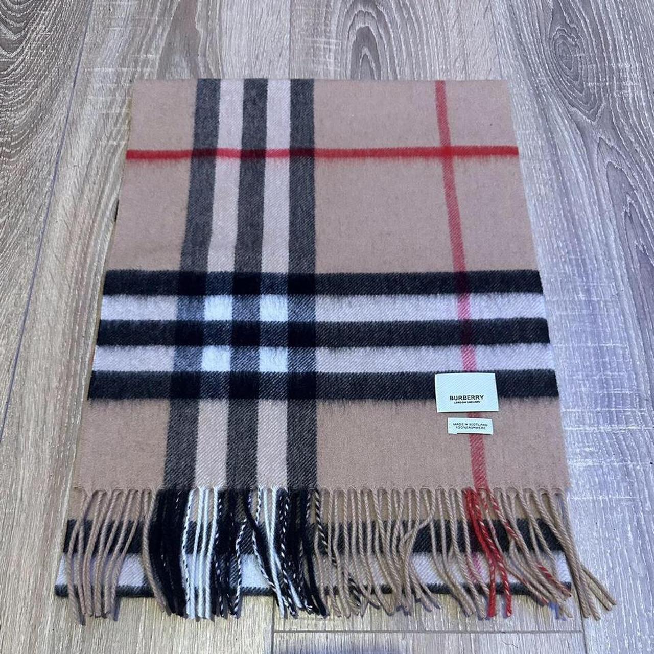 Burberry scarf depop best sale