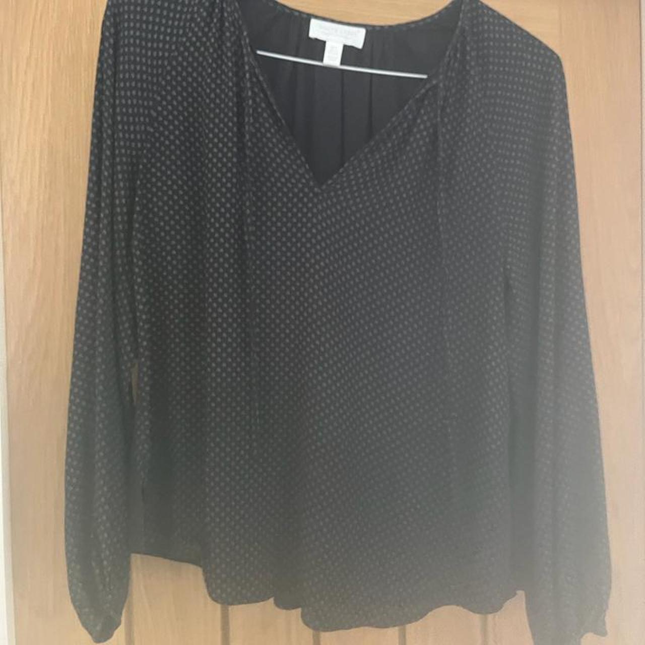 Women's Black and White Blouse | Depop