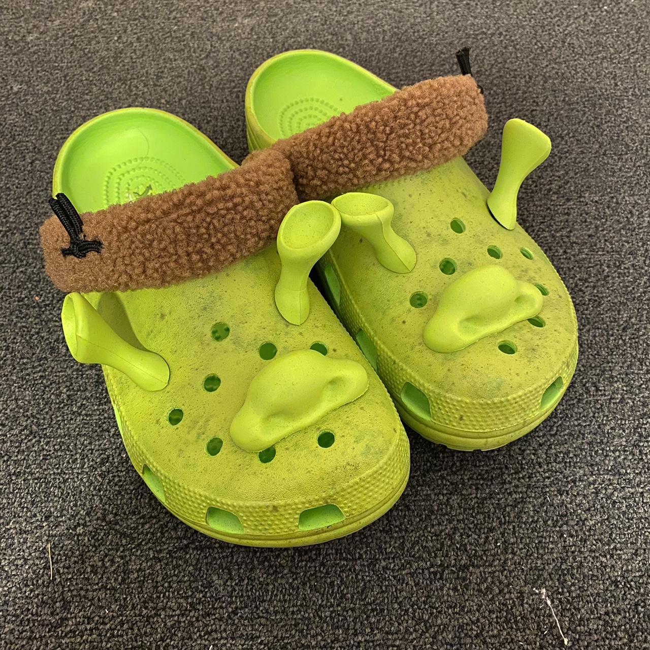 Mens 2025 shrek crocs