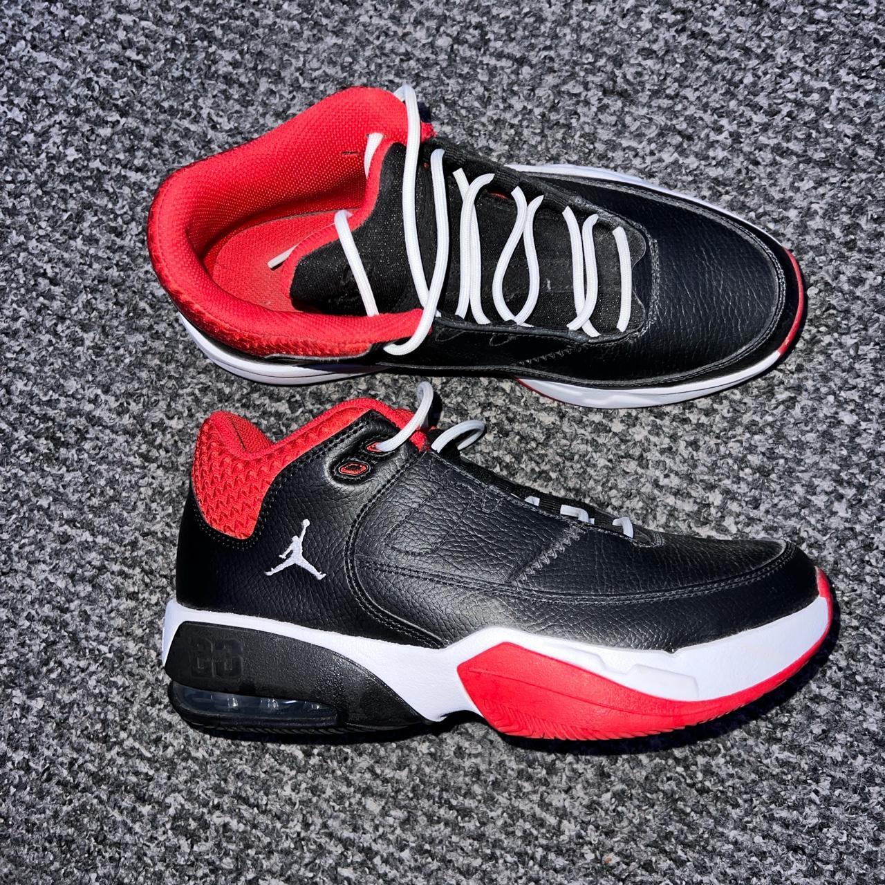 Jordan on sale 23s red