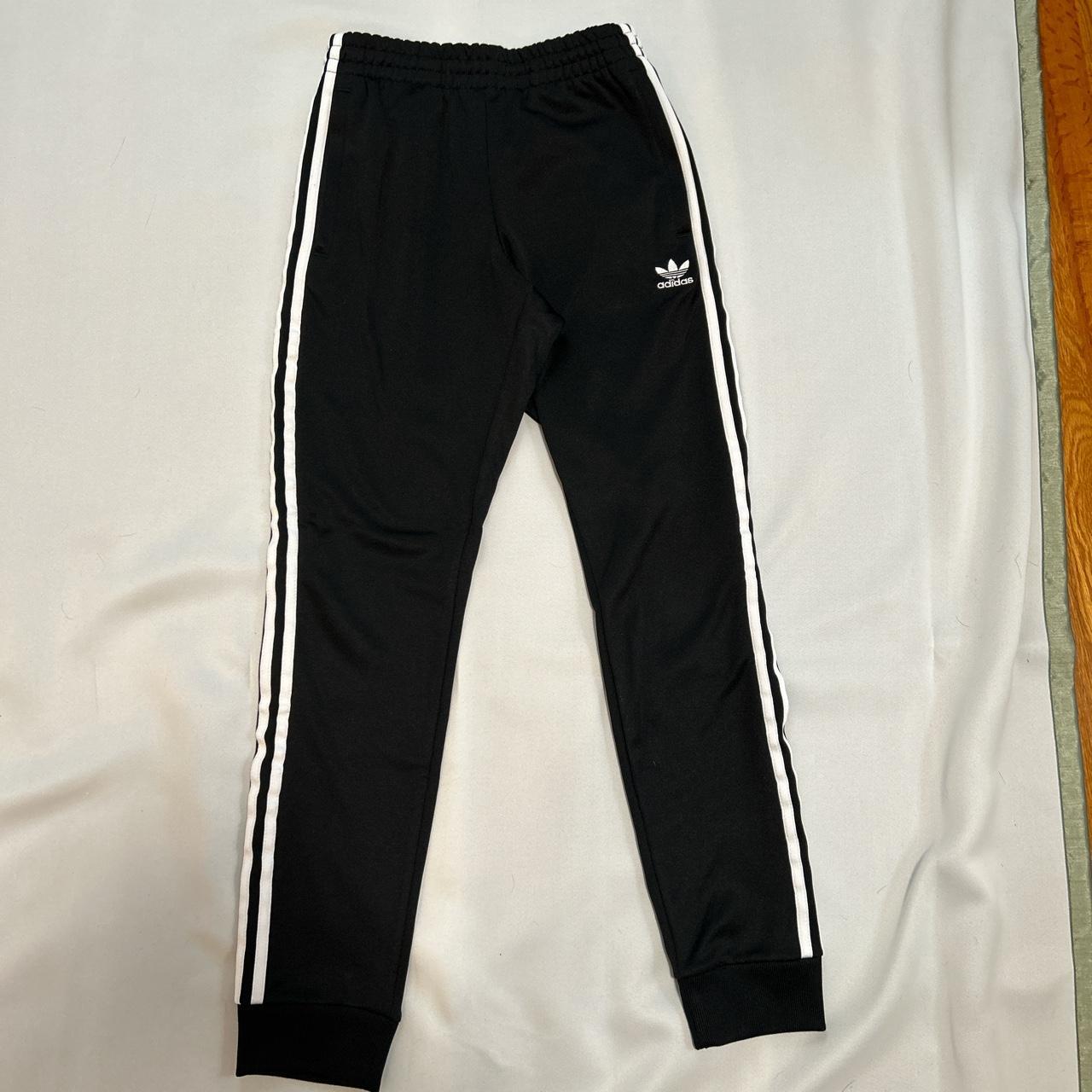 Adidas Originals Men's Black Trousers | Depop