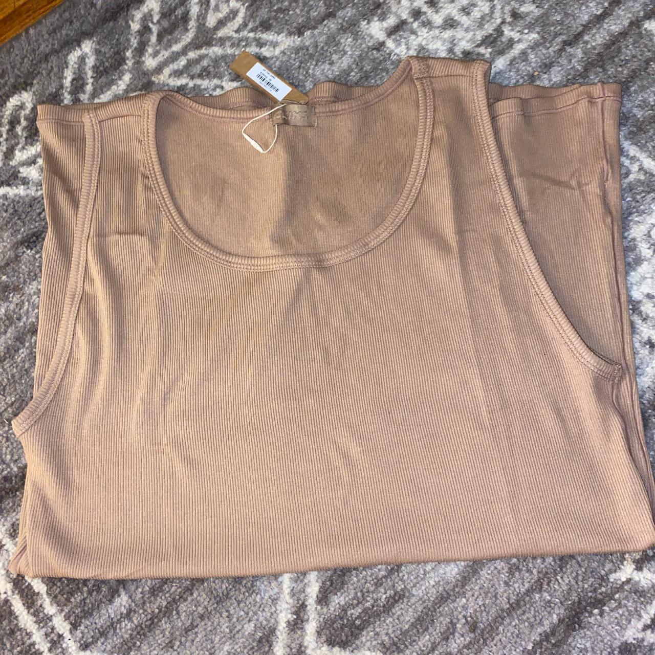 skims tank so soft color sienna - Depop