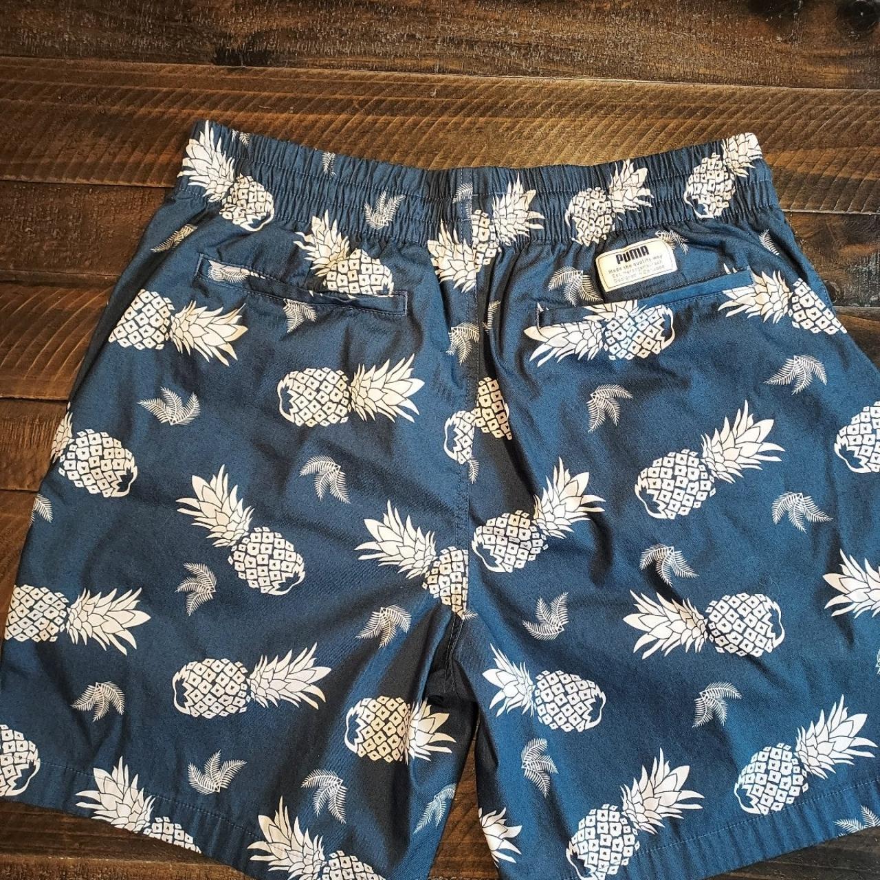 Puma Casual/Swim Shorts, Mens L Great pair of Puma... | Depop