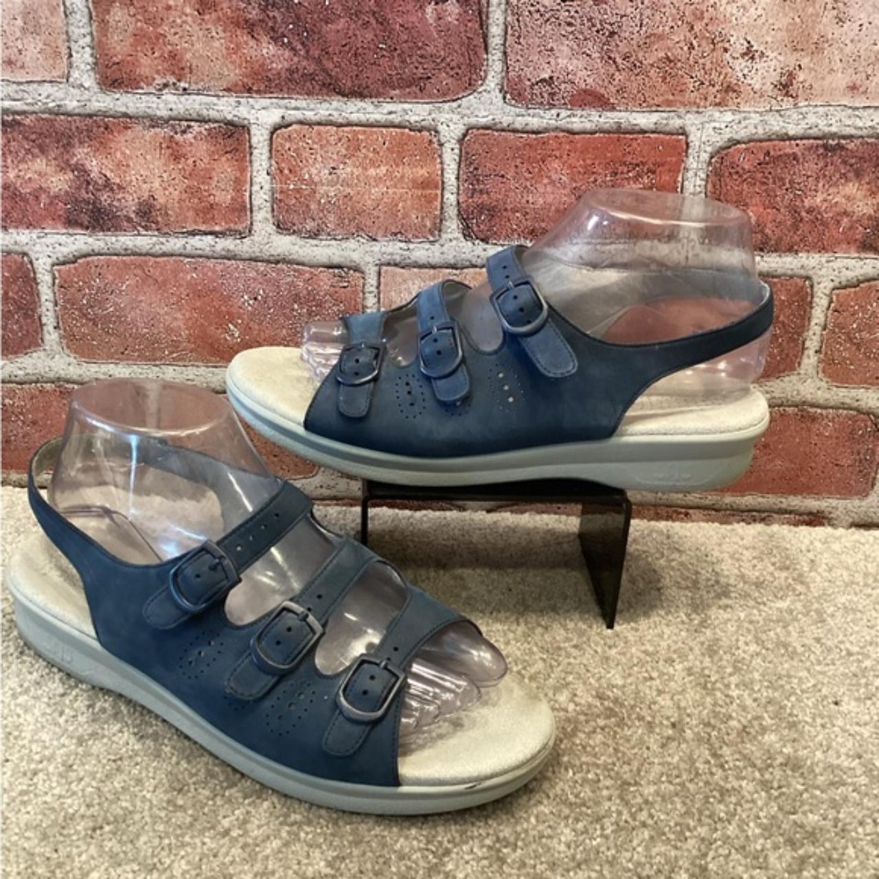 SAS womens Navy sandals size 8.5 W Navy blue... Depop