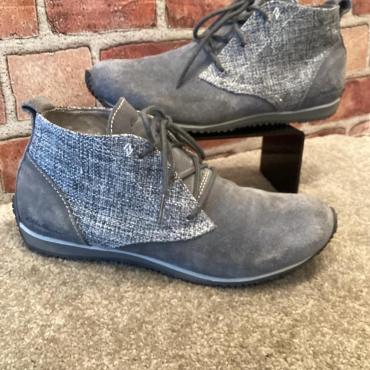 Eddie Bauer Transition Chukka lace up ankle booties. Depop