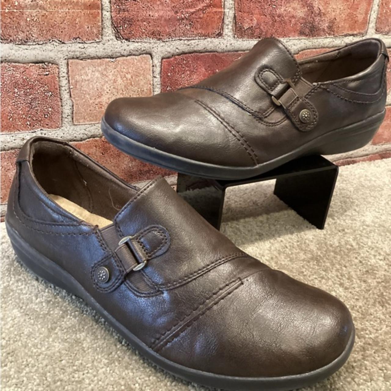 Earth Spirit Beni Womens brown slip on loafers