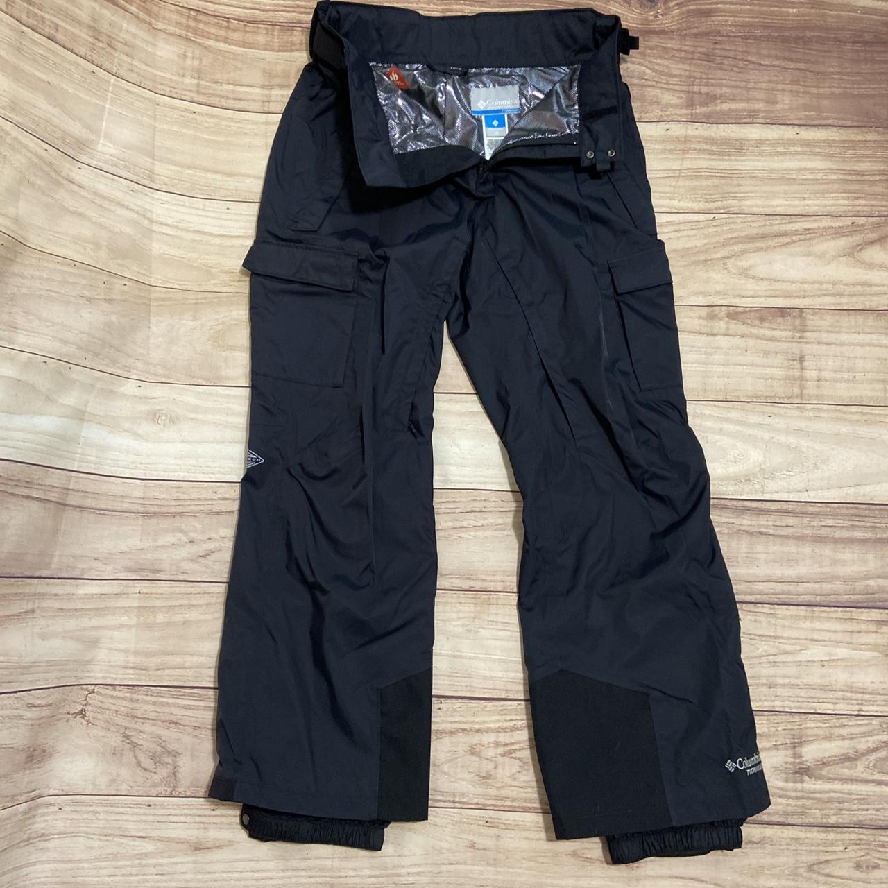 Columbia Sportswear Men's Black Trousers | Depop