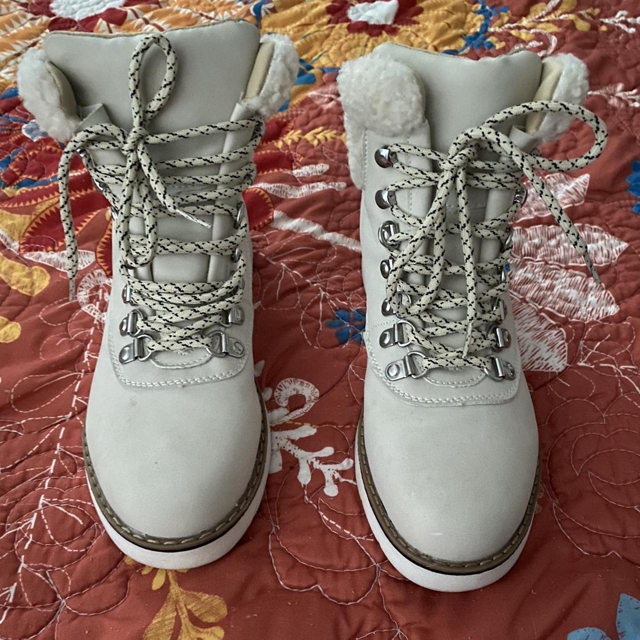 Off white fur on sale boots