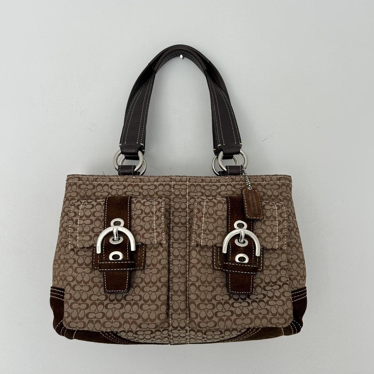 item listed by anyasvtg