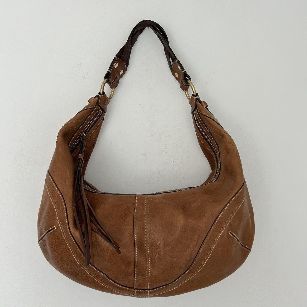item listed by anyasvtg
