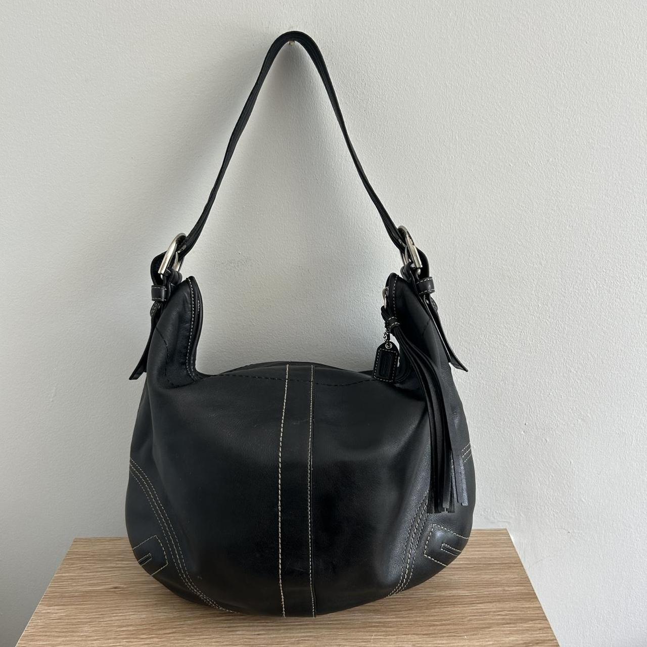item listed by anyasvtg
