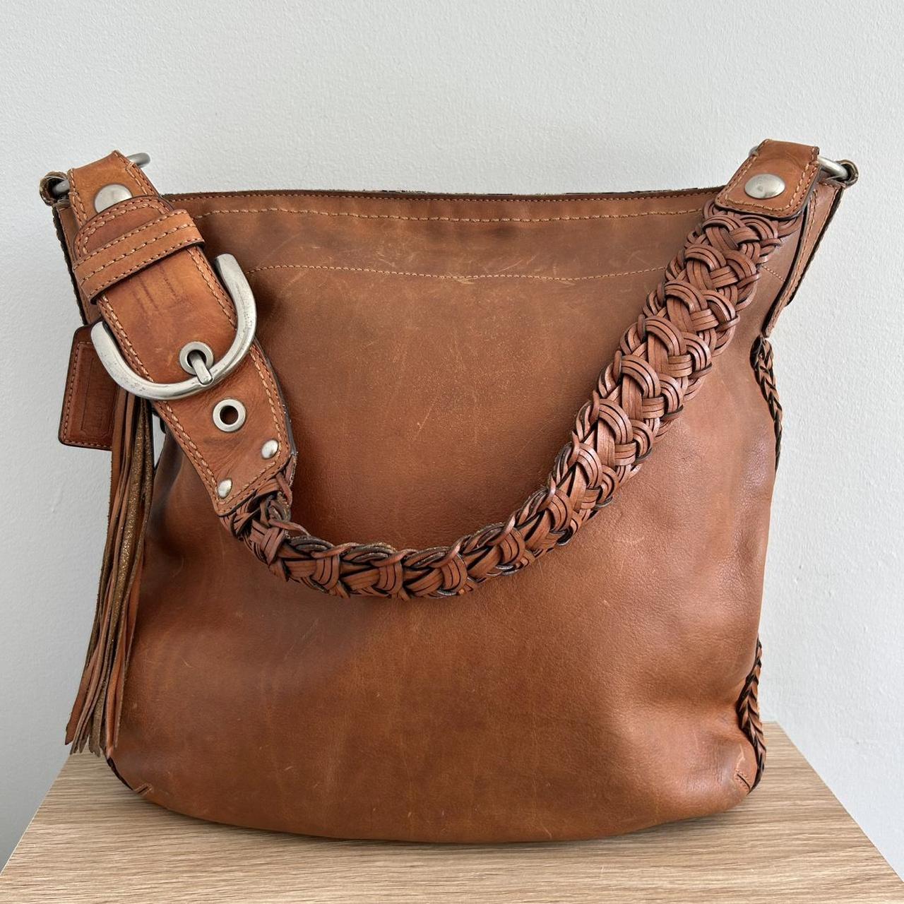 item listed by anyasvtg