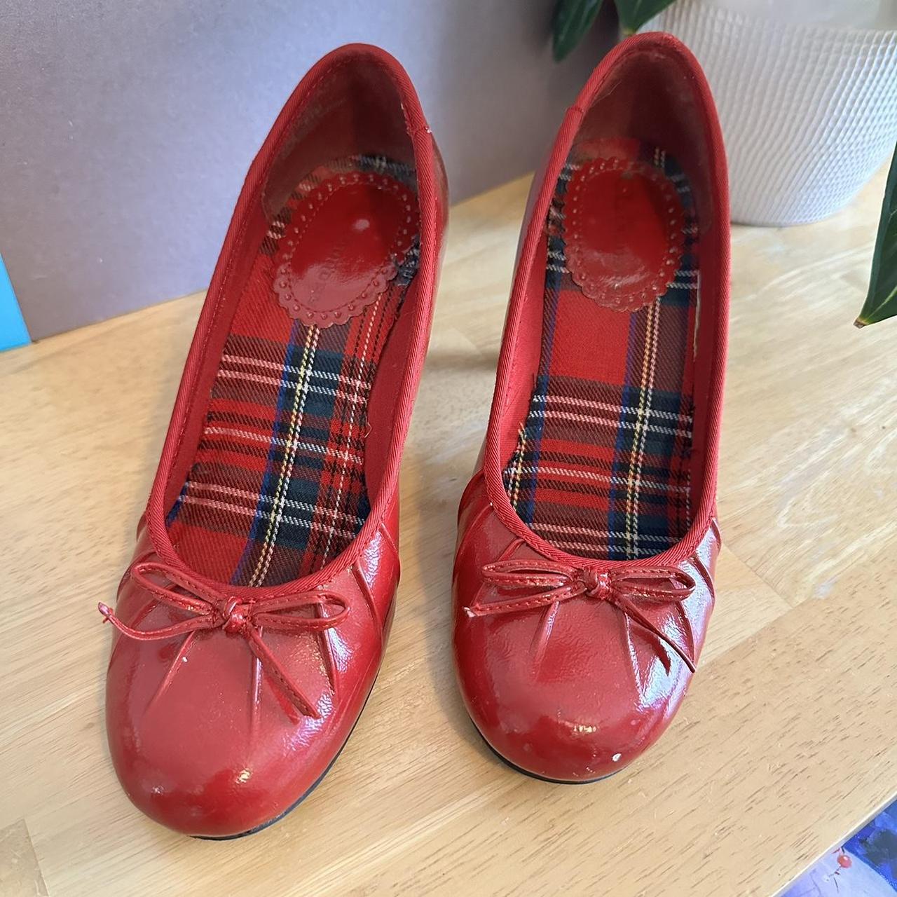 CL by Chinese Laundry Women's Red Ballet-shoes | Depop