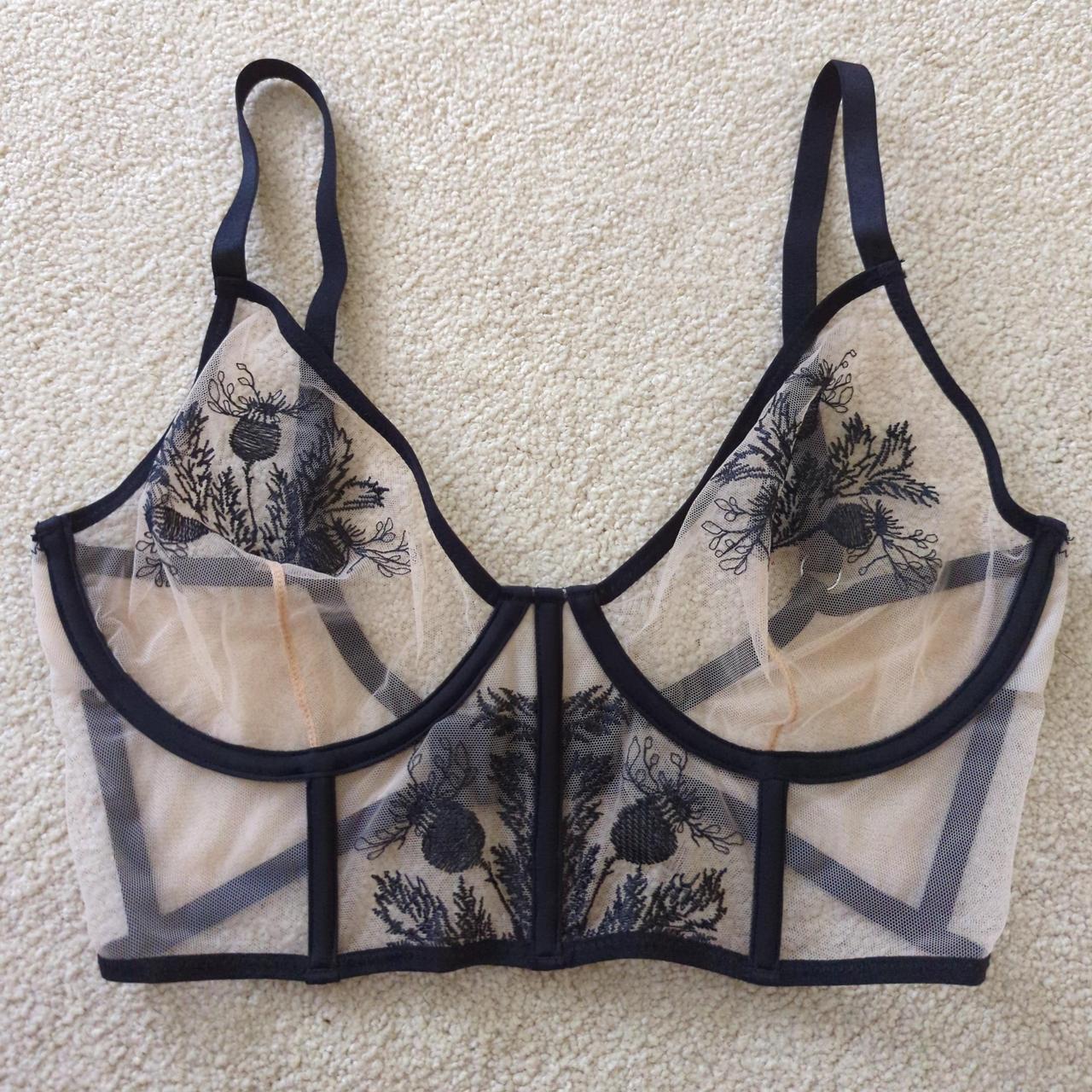 THISTLE AND SPIRE Women's Black and Tan Bra