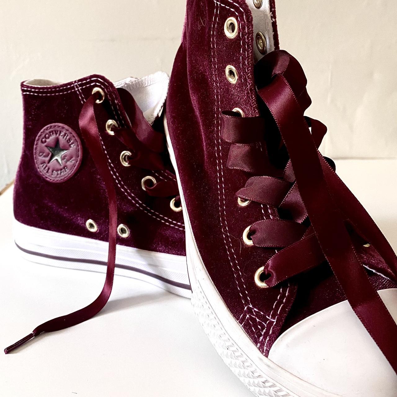 victoria style converse