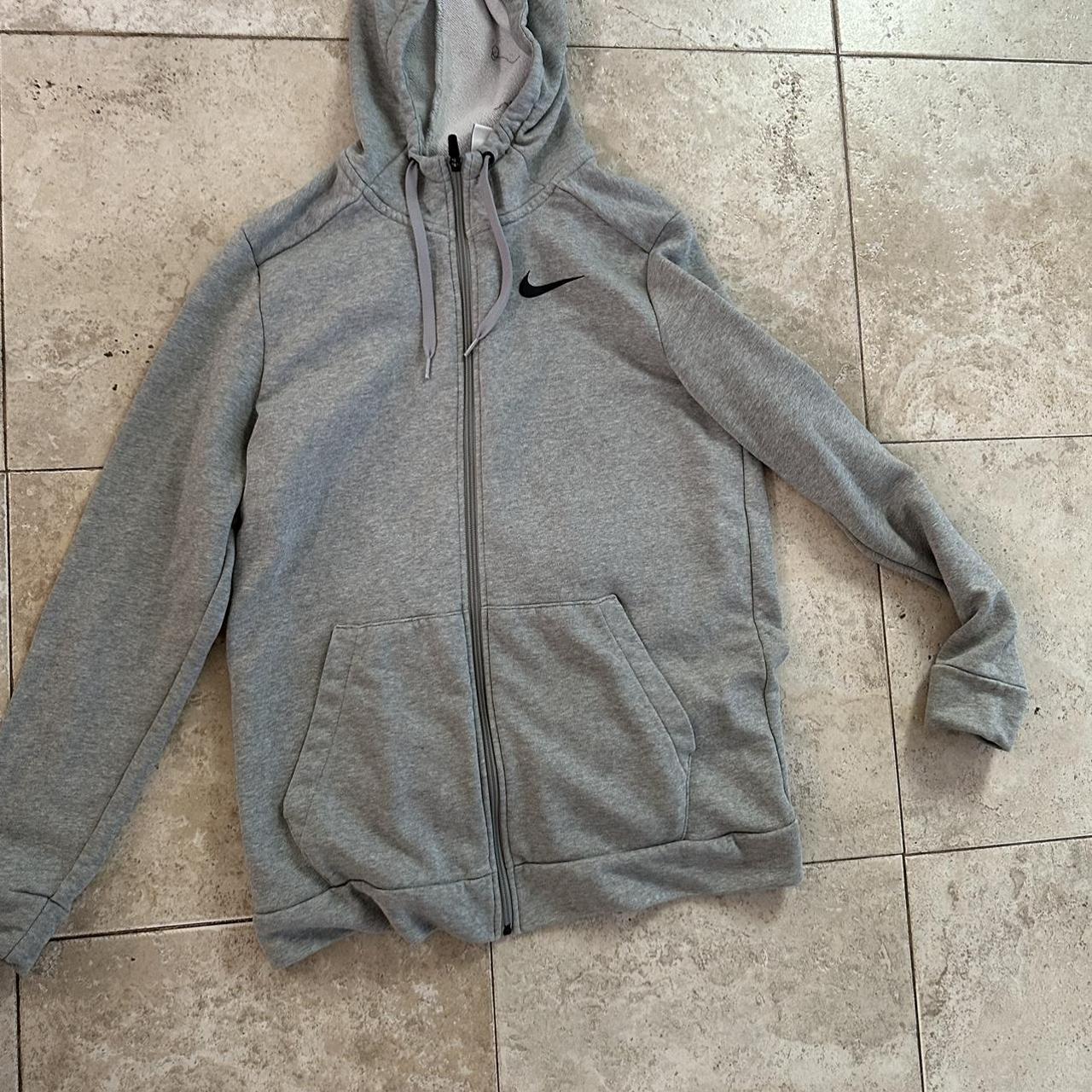 Nike Men's Grey Hoodie | Depop