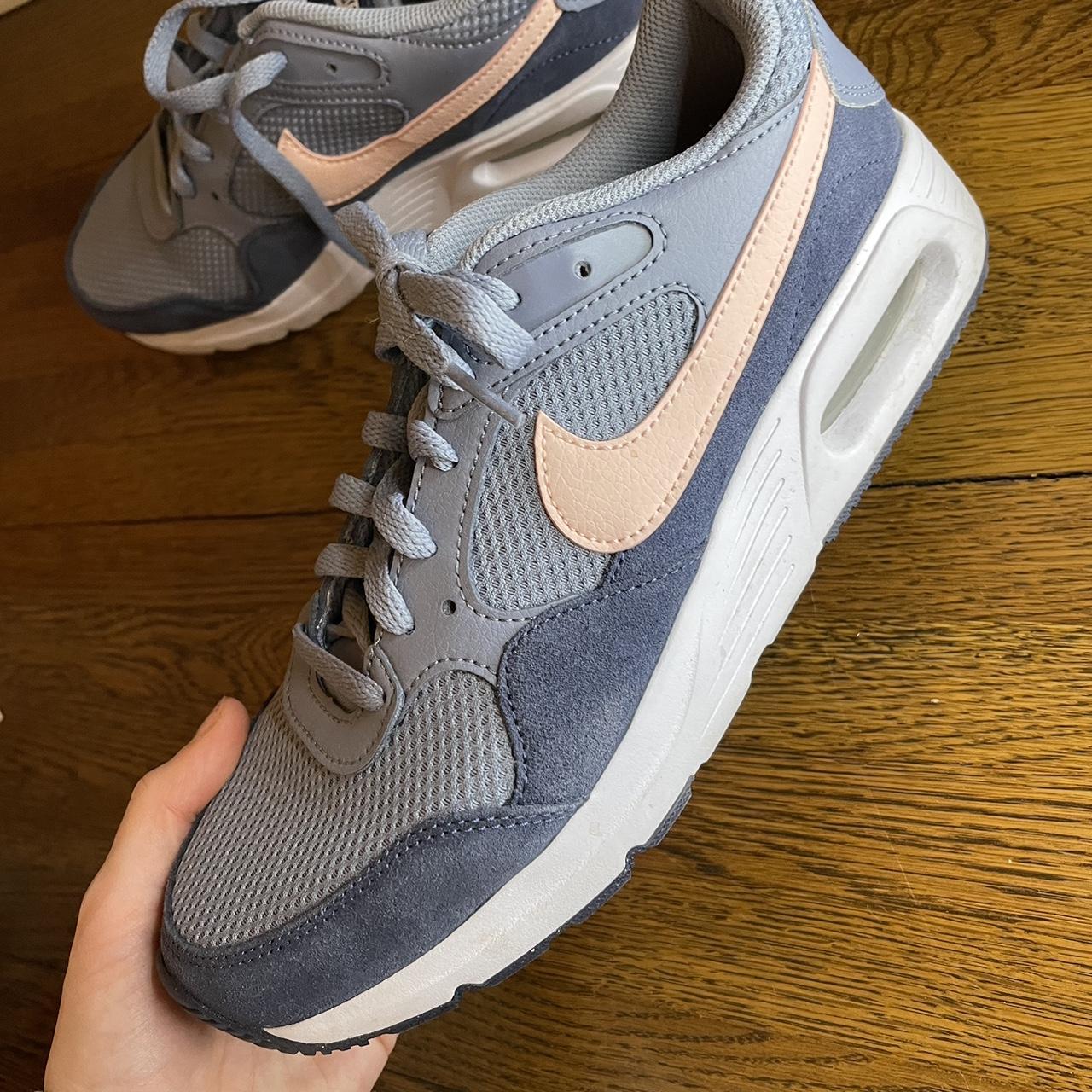 nike womens shoes pink and blue