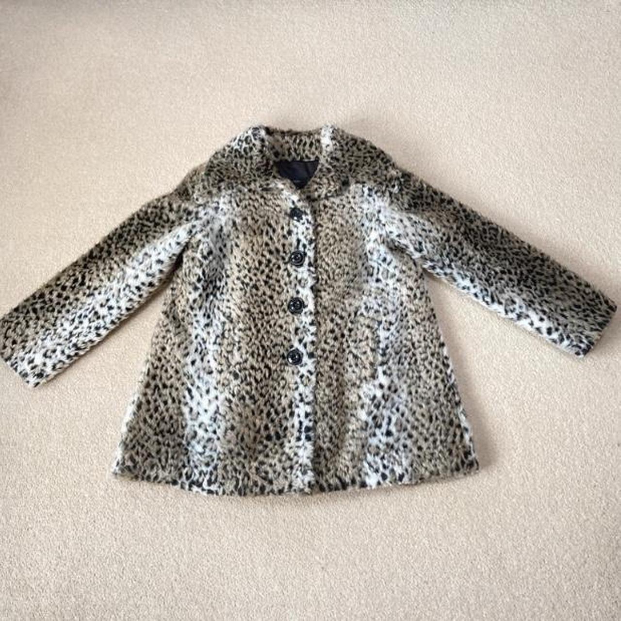 Karen Kane Snow Leopard Print Faux Fur Over Coat - Depop