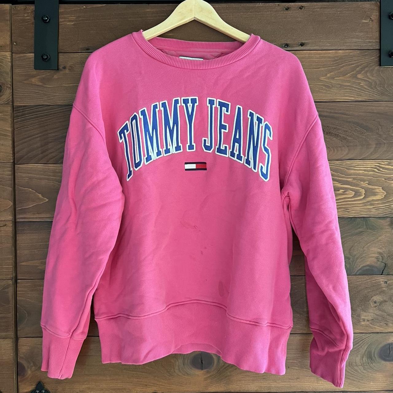 Tommy jeans pink sweater - Depop