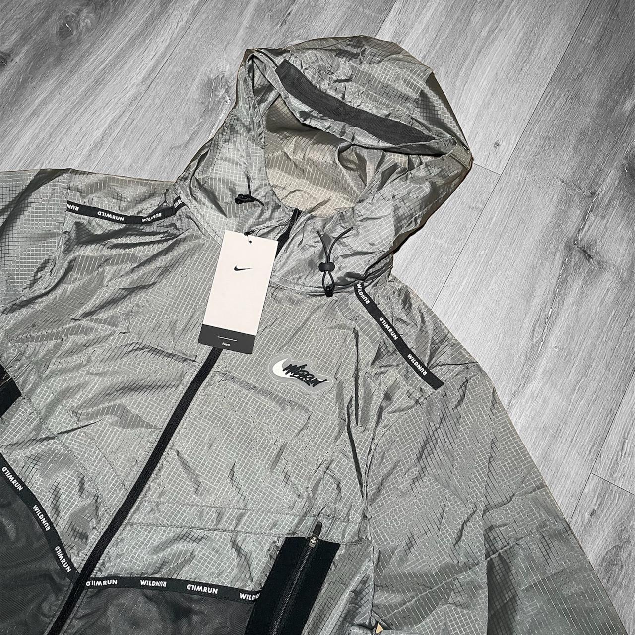 veste nike wild run windrunner