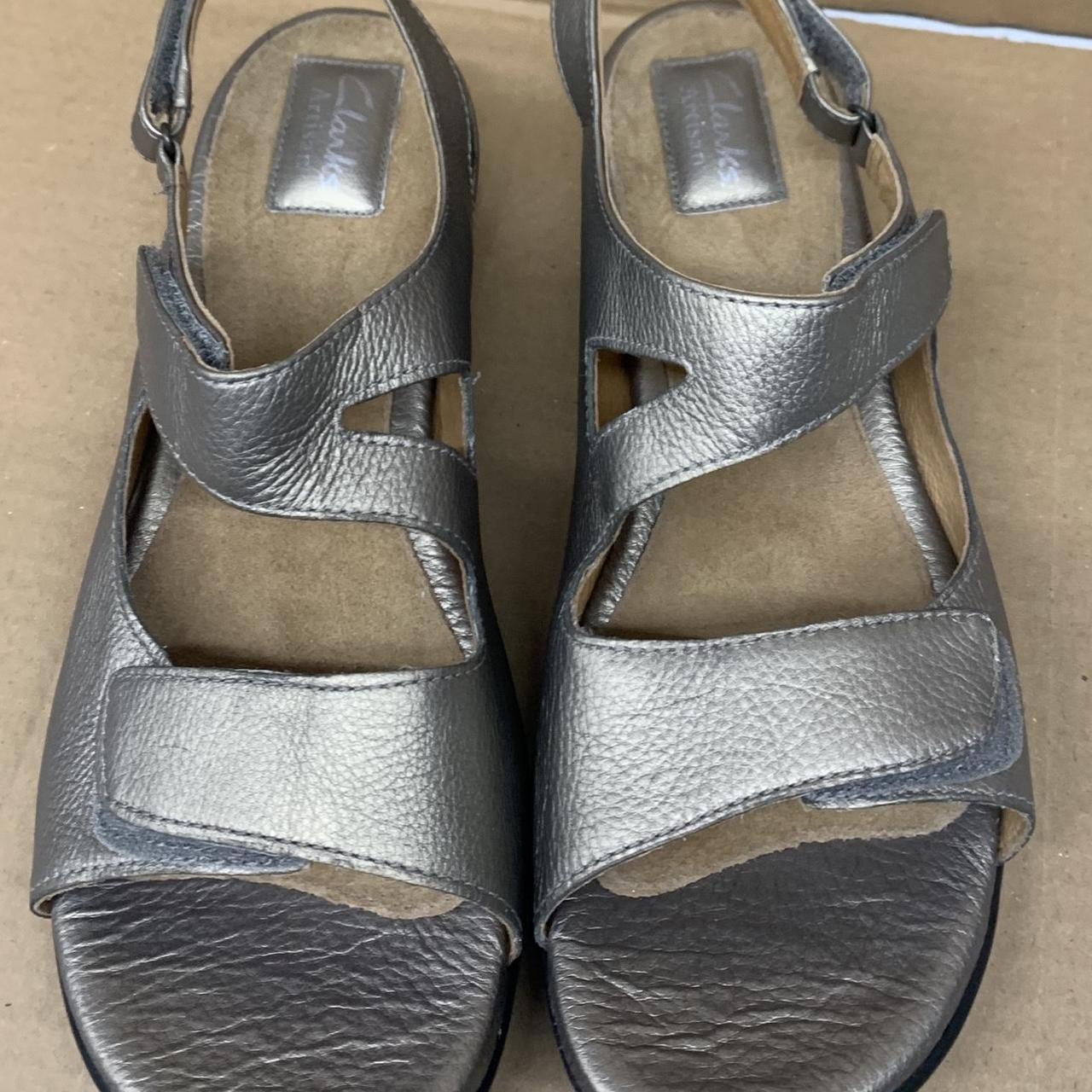 Clarks sandals clearance size 11