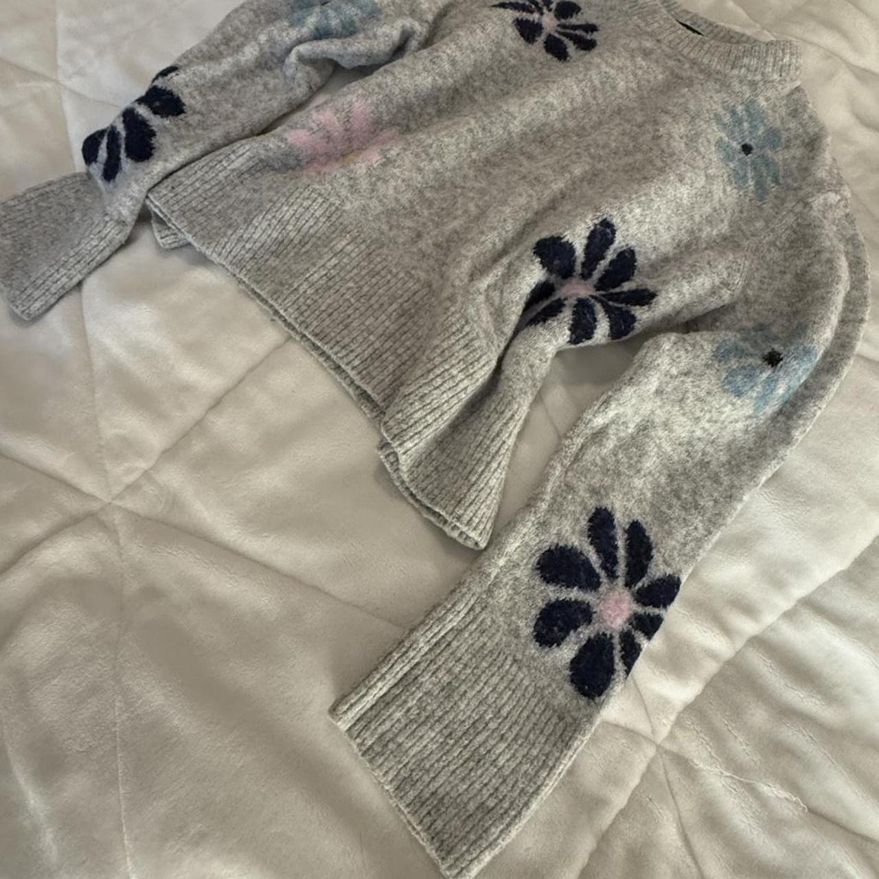 Rails Women's Sweater - Grey - M – Rails grey and… - image 2