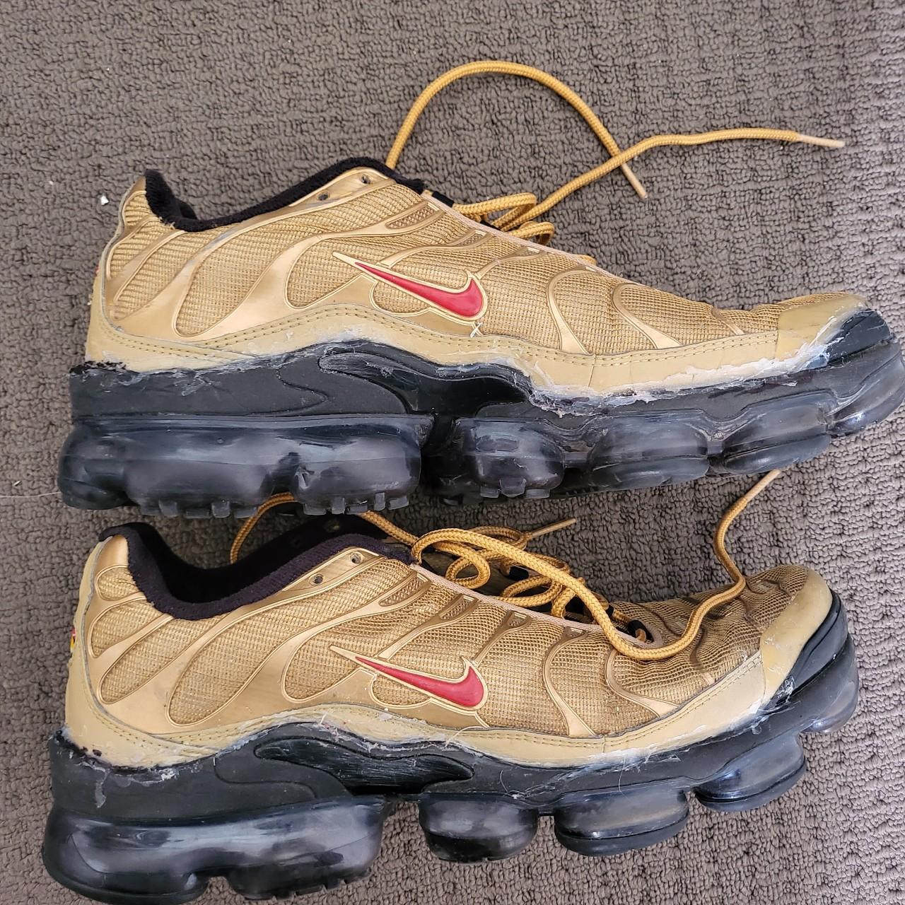 Vapormax store sole swap