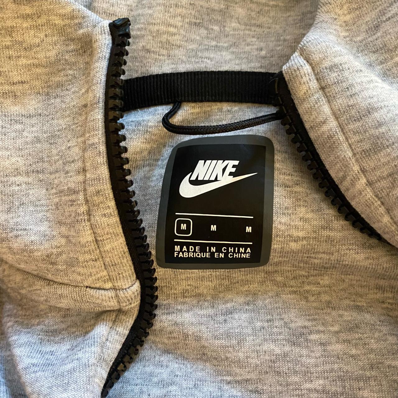 mens nike tech fleece grey