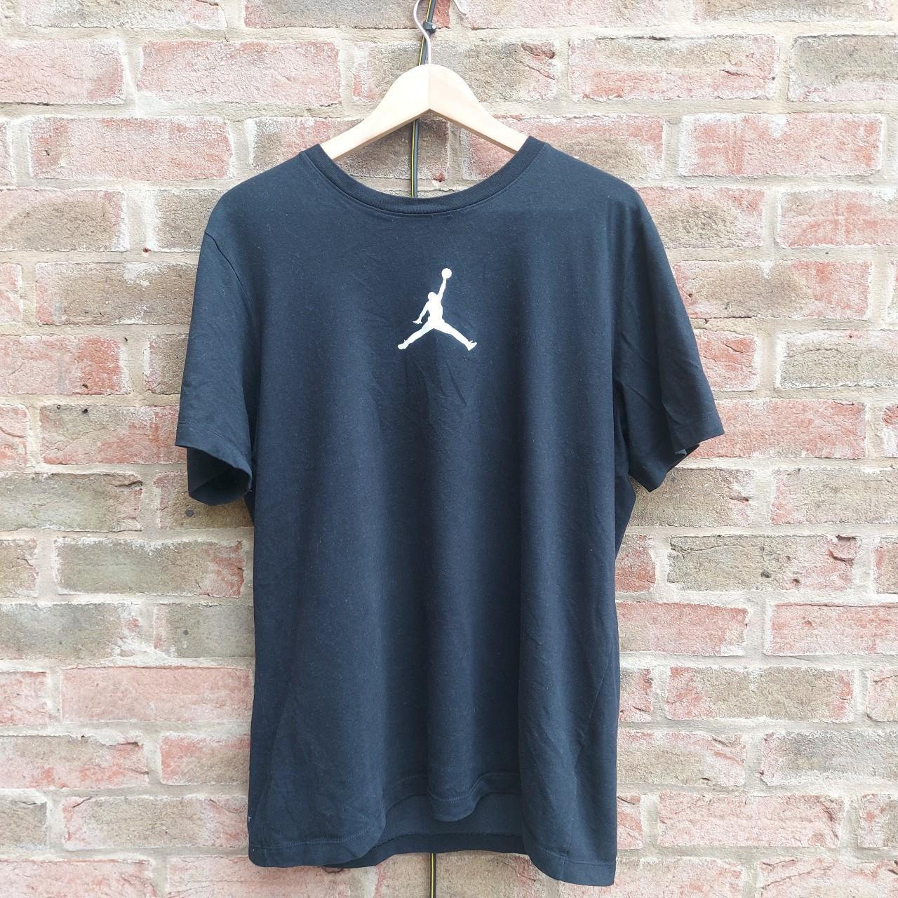 Jordan t-shirt Mens Large Very good condition... - Depop