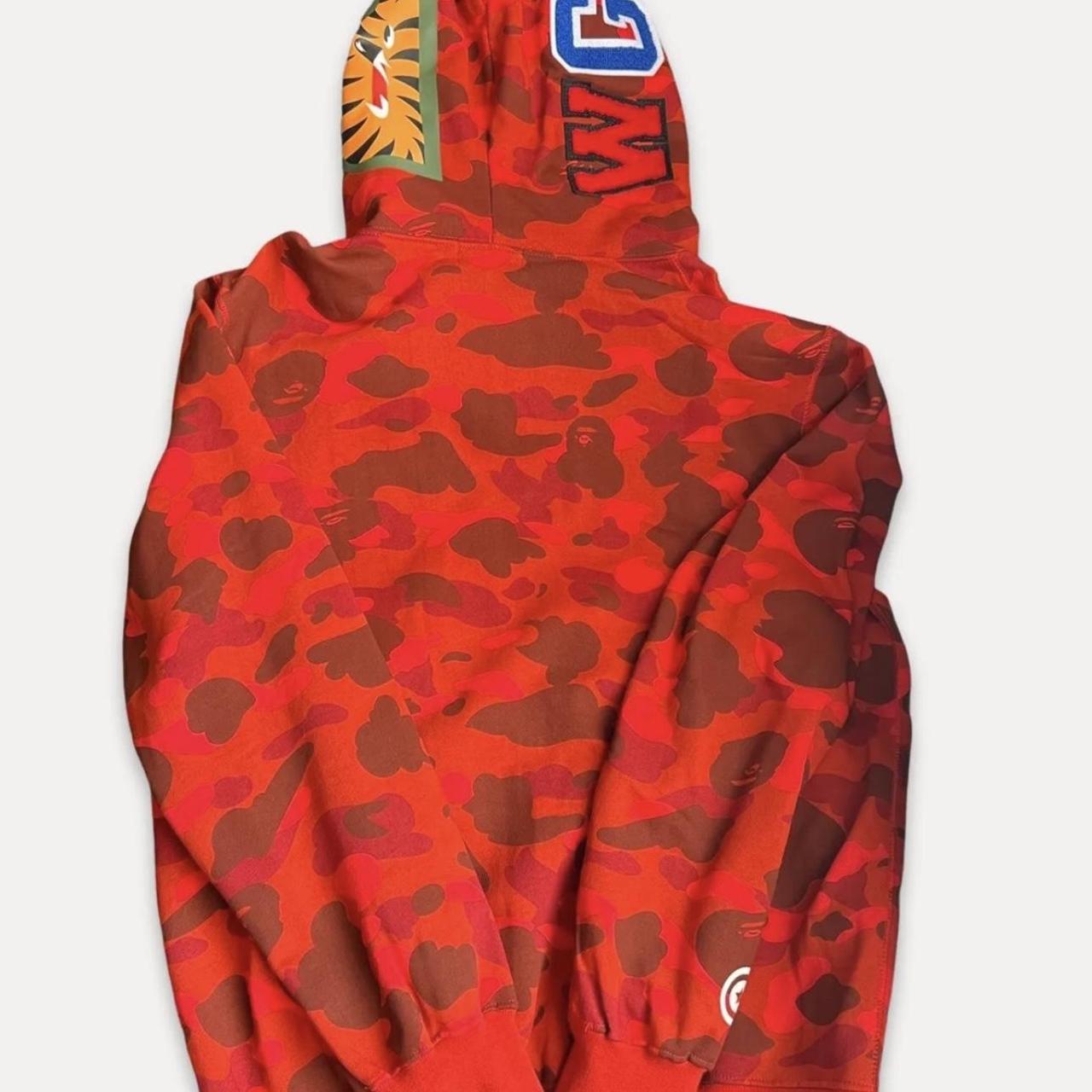 Red shark online hoodie