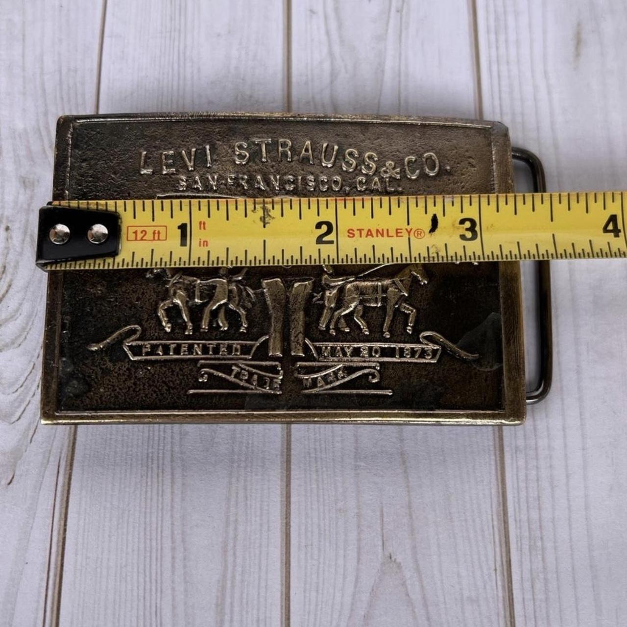 Levi strauss shop belt buckle