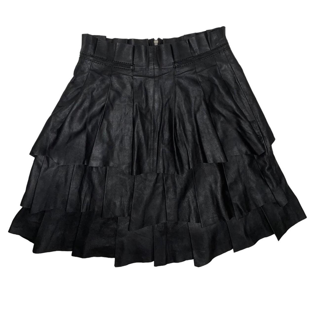 Reiss Women's Black Skirt | Depop