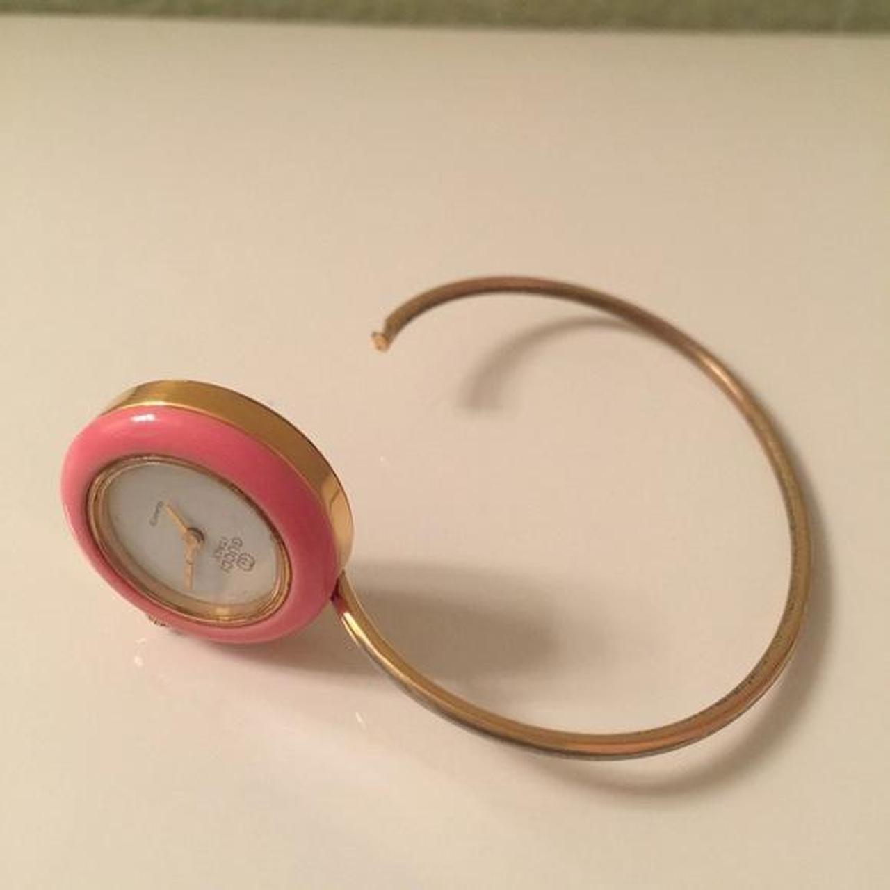 Gucci Women's Gold and Pink Watch (3)