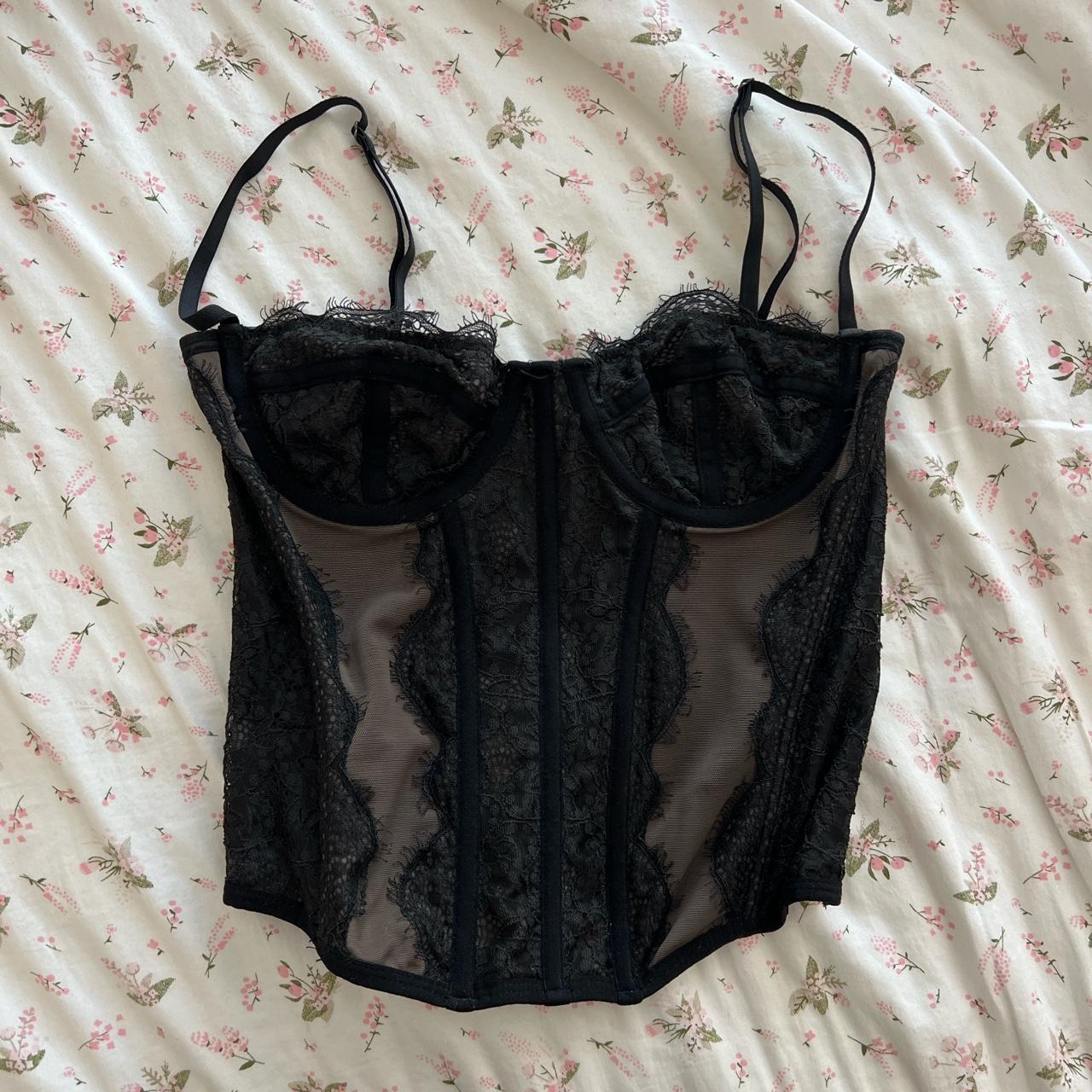 urban outfitters black corset top no size tag or... - Depop