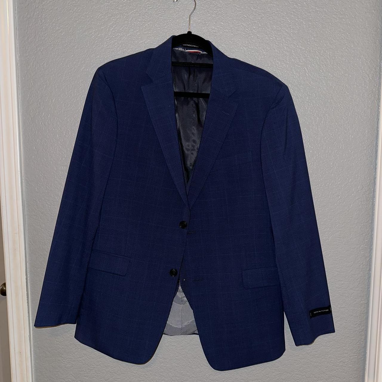 Tommy hilfiger navy sales suit