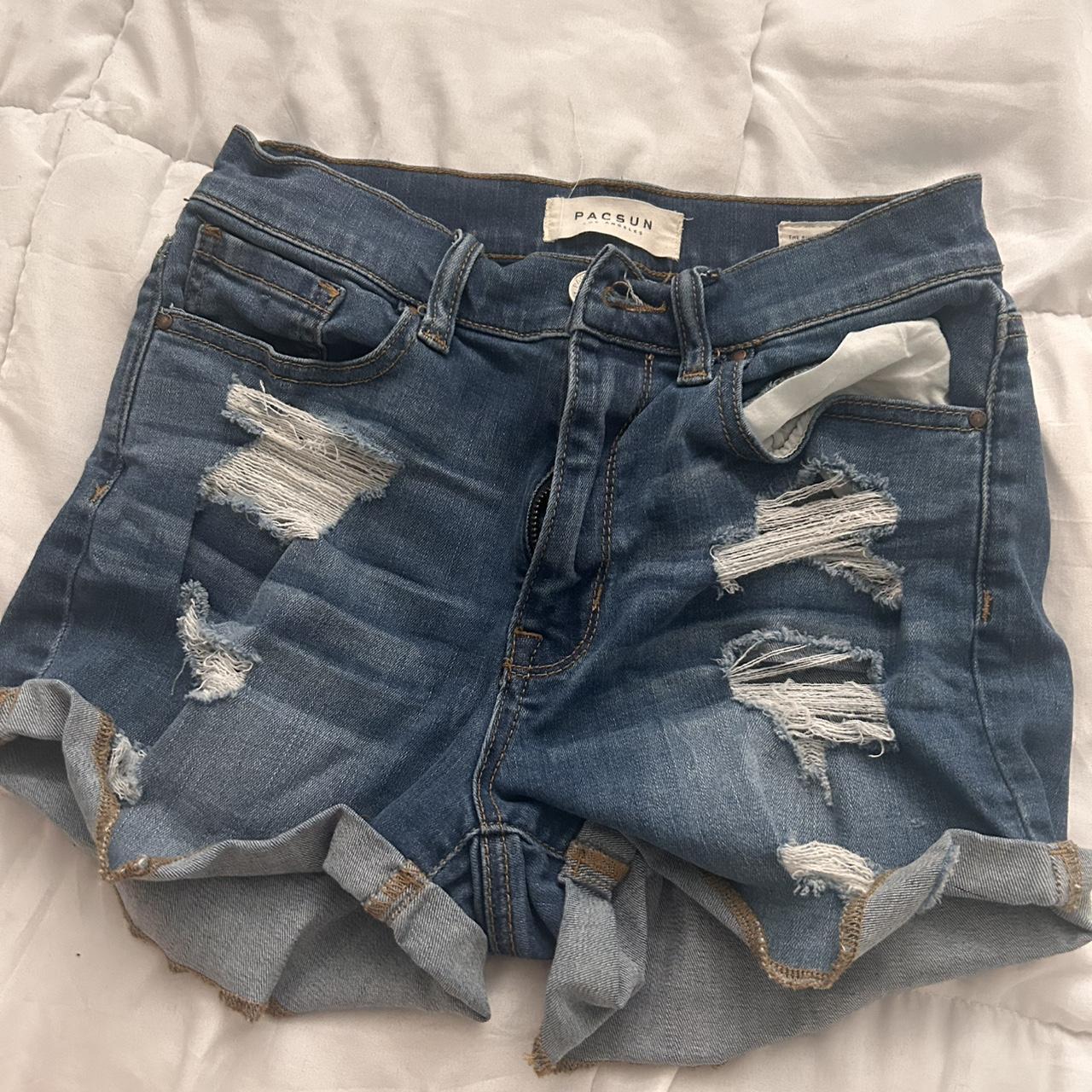 item listed by apaigee19